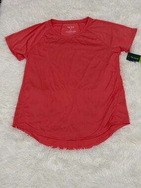 NWT Tek Gear Women's Short Sleeve Active Tee in Coral